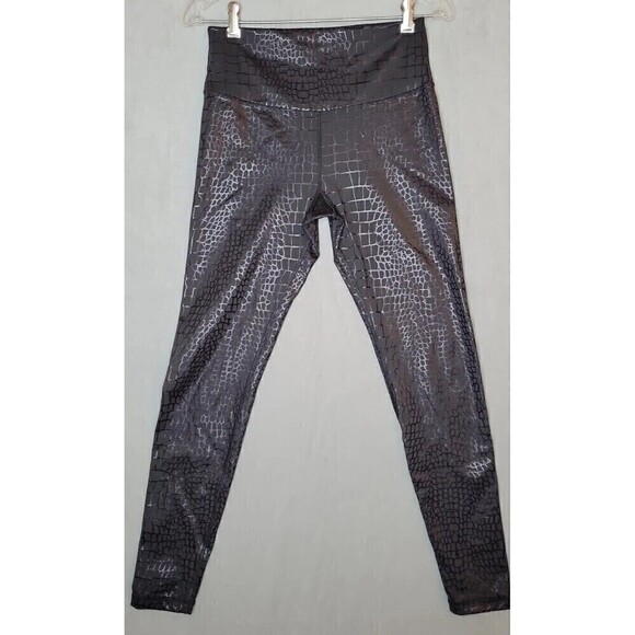 Glyder Women’s size M High Rise Leggings Black Shiny Embossed Croc Skin EUC! - Picture 1 of 9